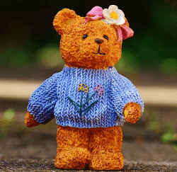 knitted-sweater-for-stuffed animals